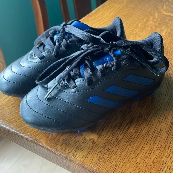 adidas gazelle silver green womens Adidas Predator 20.3 Youth Indoor Shoes  Stefans Soccer